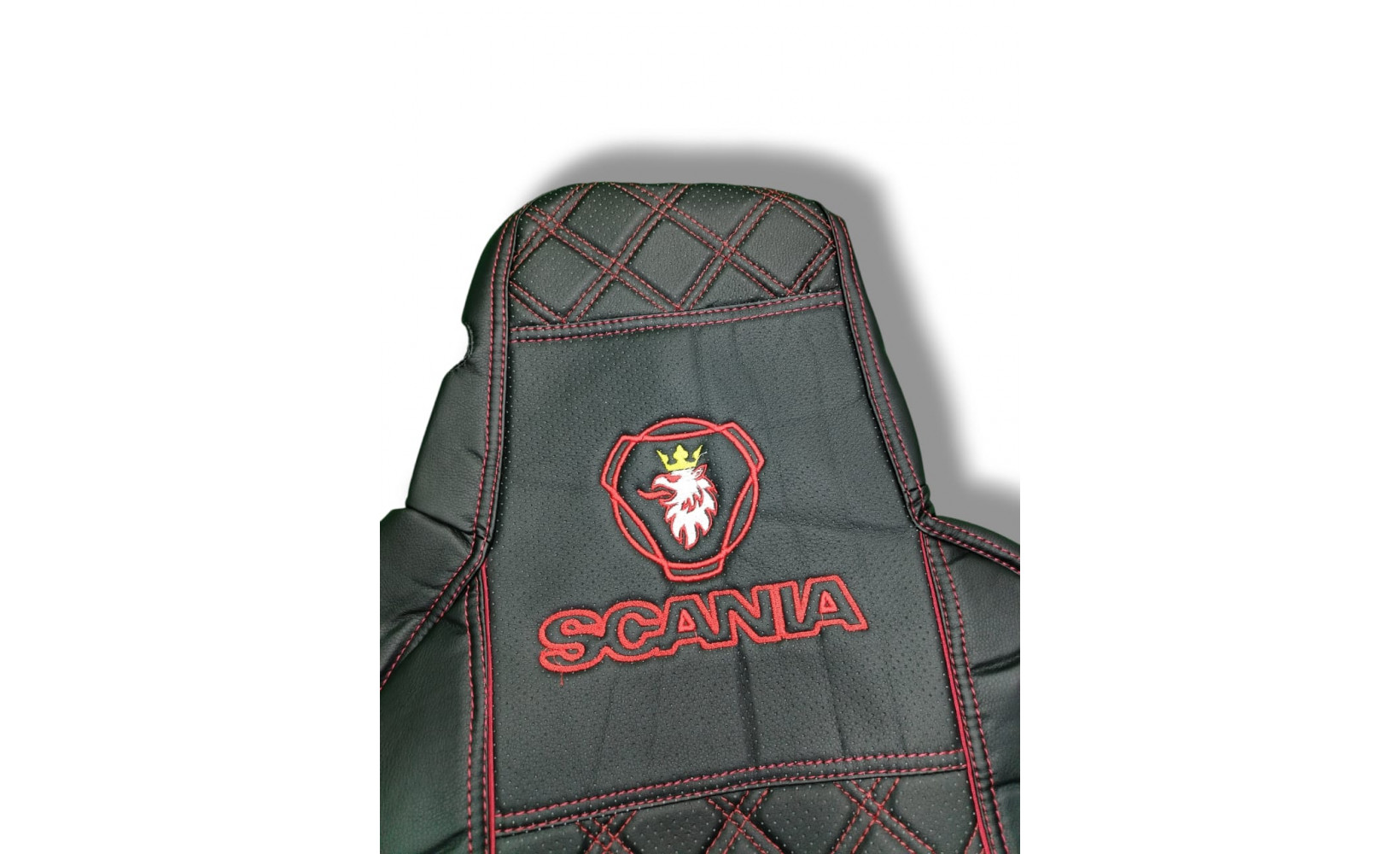 Чехлы Scania 5 ЛЮКС (гарнитура) Иск.Кожа-Иск.Кожа черн (красн. отстрочка) 68731 VimpelOFF Чехлы Scania 5 ЛЮКС (гарнитура) Иск.Кожа-Иск.Кожа черн (красн. отстрочка) 68731 VimpelOFF