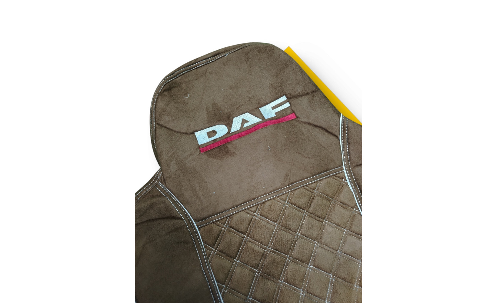 Чехлы Чехол премиум (alicanta + alicanta) DAF 95/105 (1997-2012) D01 коричневая + коричневая 112772 VimpelOFF Чехлы Чехол премиум (alicanta + alicanta) DAF 95/105 (1997-2012) D01 коричневая + коричневая 112772 VimpelOFF