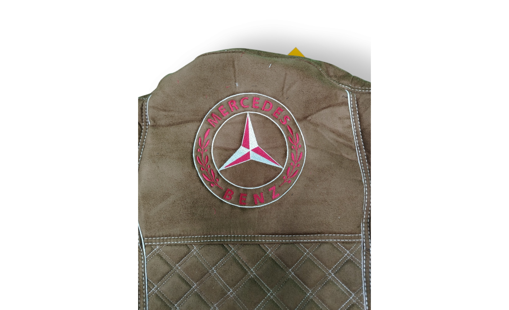 Чехлы Чехол премиум (alicanta + alicanta), MERCEDES MP4 от 2013г, MR42; коричневая + коричневая 12183 VimpelOFF Чехлы Чехол премиум (alicanta + alicanta), MERCEDES MP4 от 2013г, MR42; коричневая + коричневая 12183 VimpelOFF