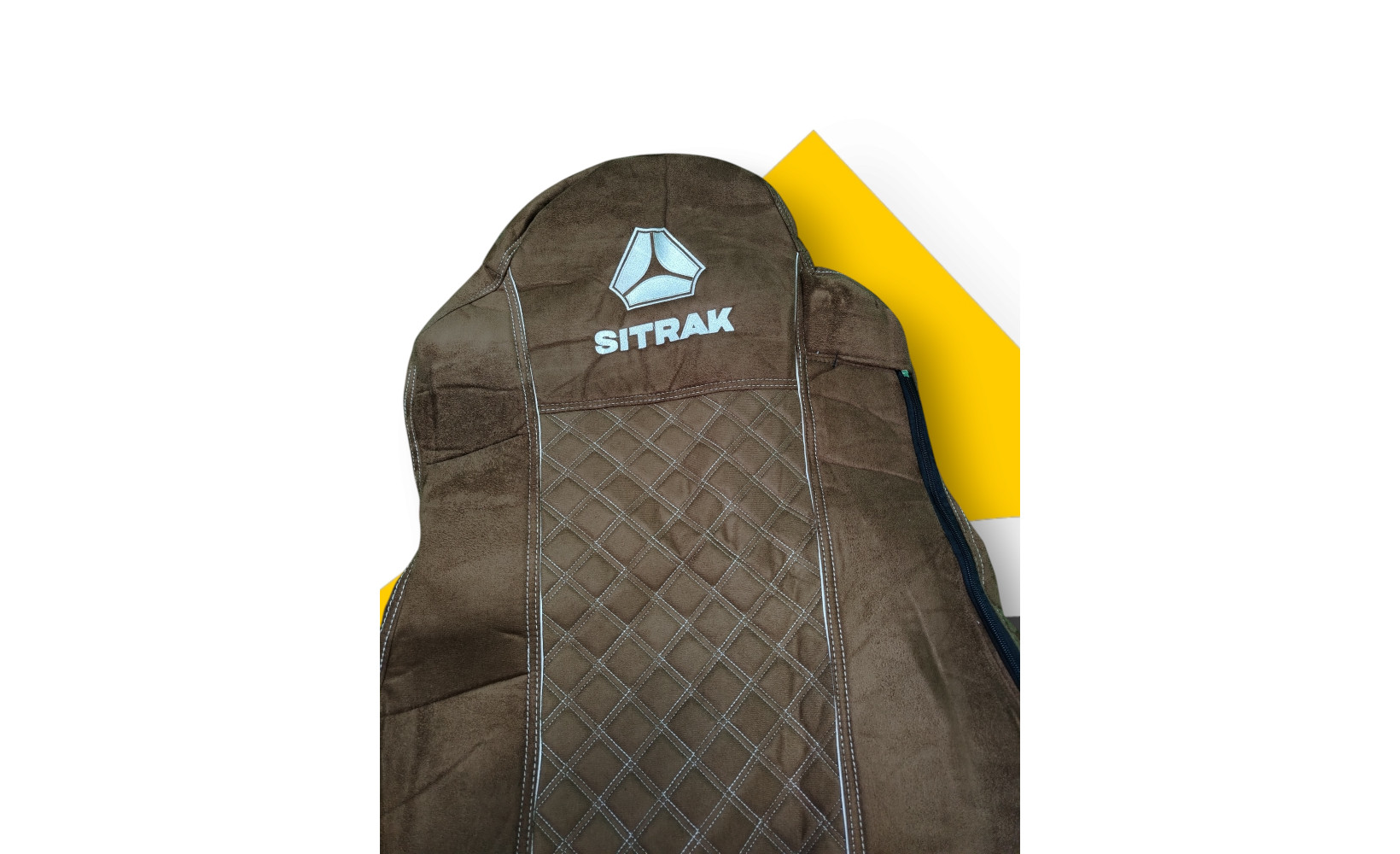 Чехлы Чехол премиум (alicanta + alicanta) SITRAK MAX (ST02) коричневая + коричневая 12186 VimpelOFF Чехлы Чехол премиум (alicanta + alicanta) SITRAK MAX (ST02) коричневая + коричневая 12186 VimpelOFF